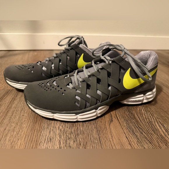 Nike Lunar Fingertrap size 9 - Picture 1 of 2